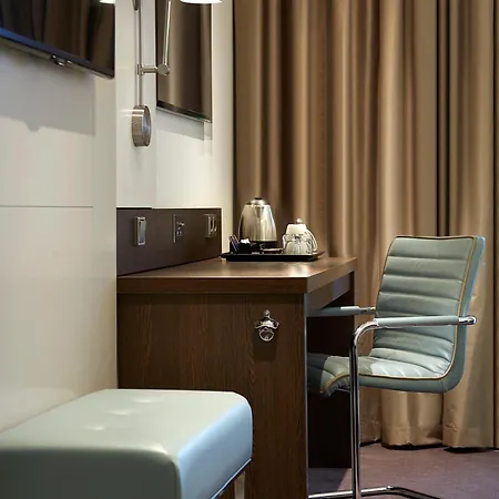 Premier Europaviertel 3*